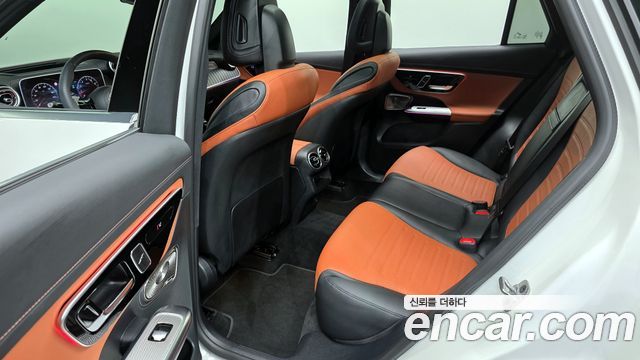 Mercedes-Benz GLC-Class GLC300 4MATIC AMG Line