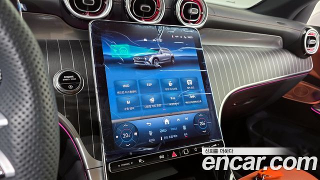 Mercedes-Benz GLC-Class GLC300 4MATIC AMG Line