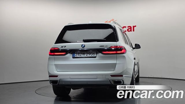 BMW X7 xDrive 40i Design Pure Excellence 6-Seater