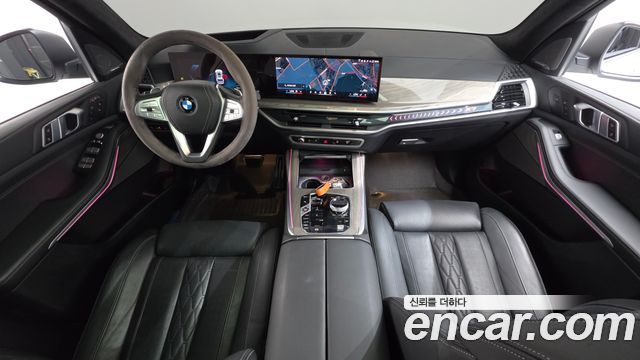 BMW X7 xDrive 40i Design Pure Excellence 6-Seater