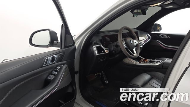 BMW X7 xDrive 40i Design Pure Excellence 6-Seater