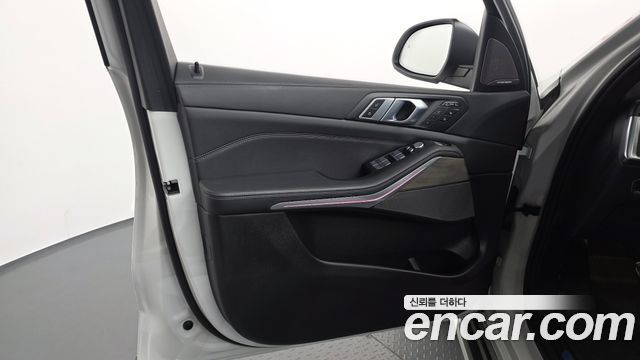 BMW X7 xDrive 40i Design Pure Excellence 6-Seater