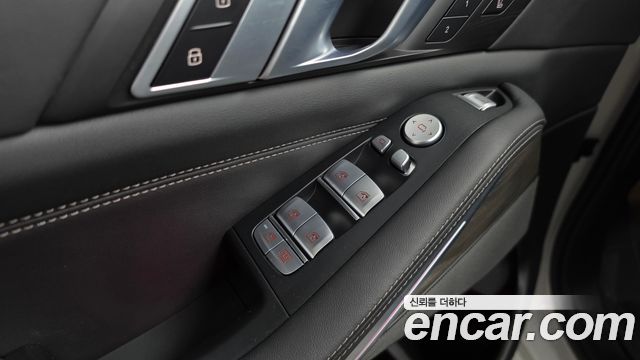 BMW X7 xDrive 40i Design Pure Excellence 6-Seater