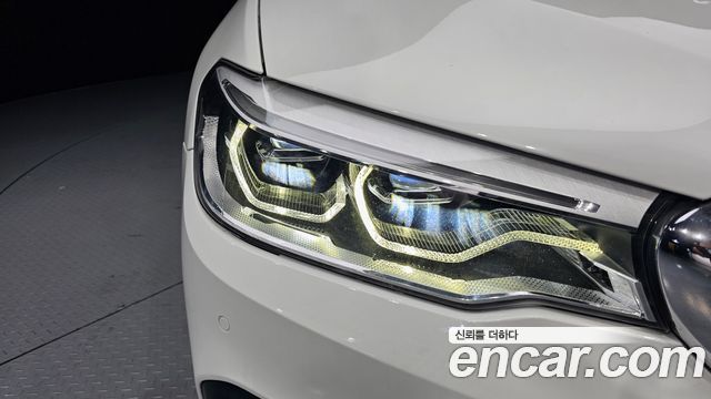BMW 5-Series 520d xDrive M Sport Package