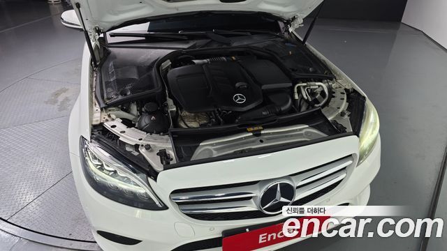 Mercedes-Benz C-Class C220 d Avantgarde