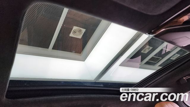 BMW 7-Series 745e iPerformance Design Pure Excellence