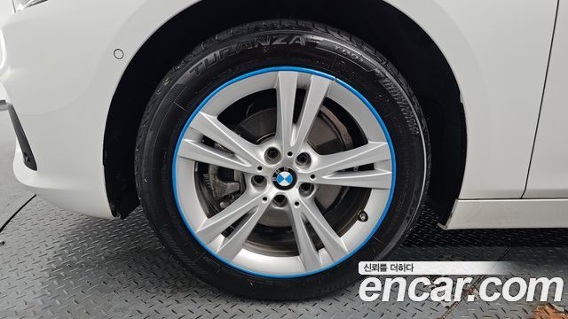 BMW 2-Series Joy