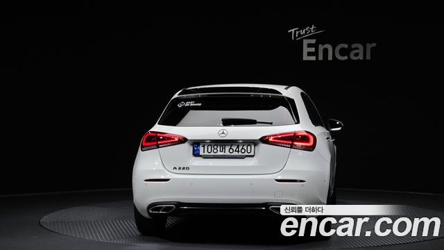 Mercedes-Benz A-Class A220 Hatchback