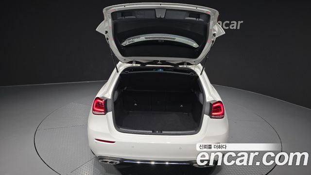 Mercedes-Benz A-Class A220 Hatchback
