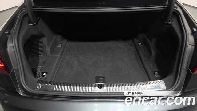 Audi A8 55 TFSI Quattro LWB