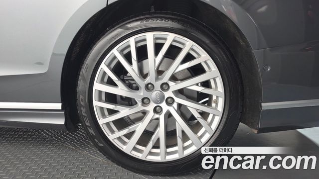 Audi A8 55 TFSI Quattro LWB