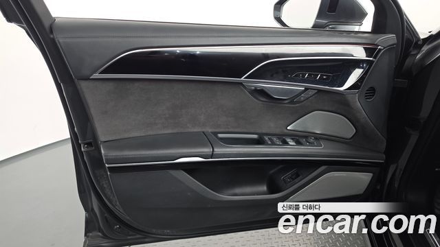 Audi A8 55 TFSI Quattro LWB