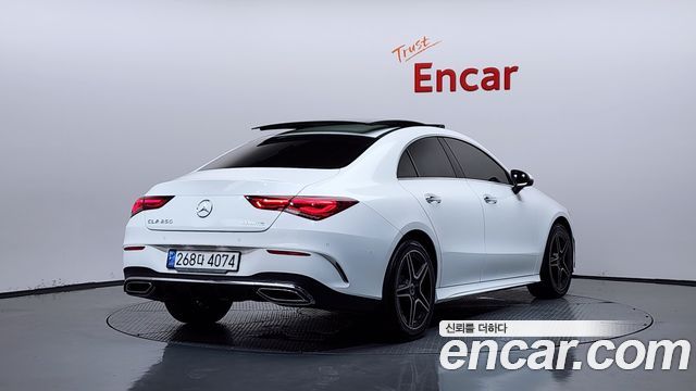 Mercedes-Benz CLA-Class CLA250 4MATIC