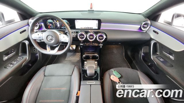 Mercedes-Benz CLA-Class CLA250 4MATIC