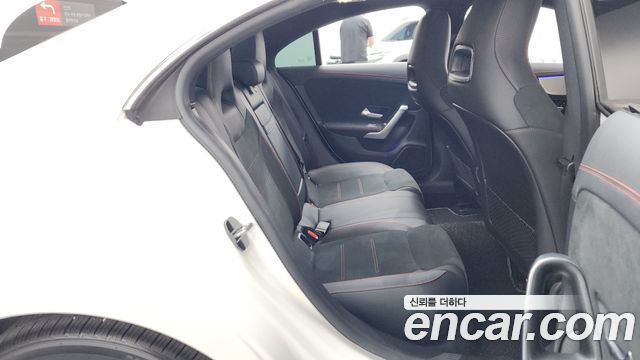 Mercedes-Benz CLA-Class CLA250 4MATIC