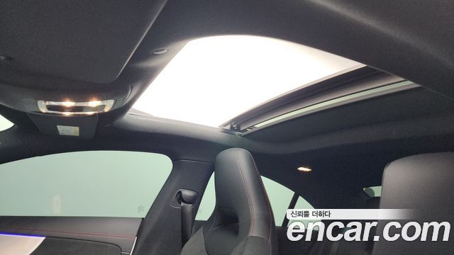 Mercedes-Benz CLA-Class CLA250 4MATIC
