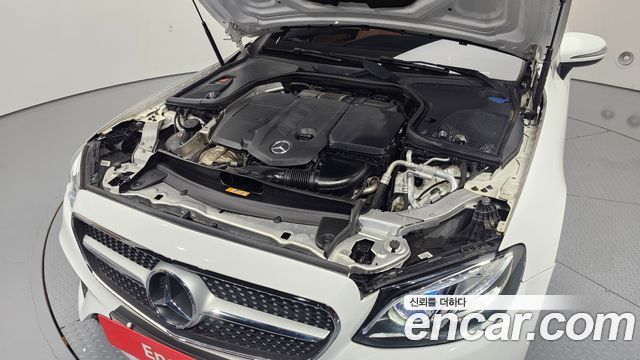 Mercedes-Benz E-Class E220d Cabriolet