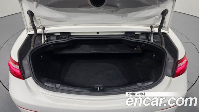 Mercedes-Benz E-Class E220d Cabriolet