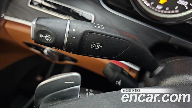 Mercedes-Benz E-Class E220d Cabriolet