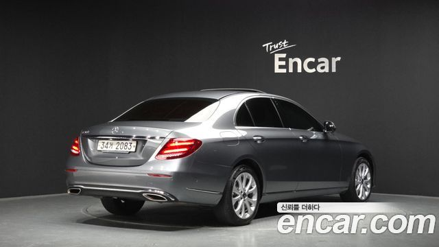 Mercedes-Benz E-Class E300 Exclusive