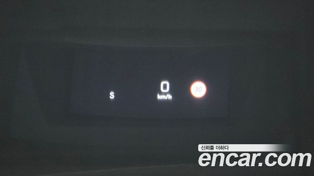 Mercedes-Benz E-Class E300 Exclusive