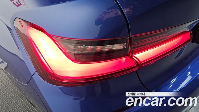 BMW 3-Series 320i M Sport