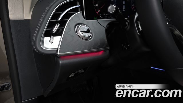 Mercedes-Benz E-Class E200 Avantgarde