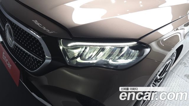 Mercedes-Benz E-Class E200 Avantgarde