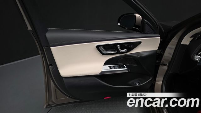 Mercedes-Benz E-Class E200 Avantgarde