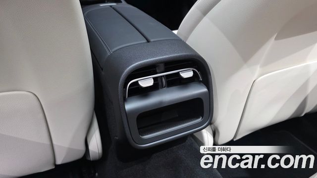 Mercedes-Benz E-Class E200 Avantgarde