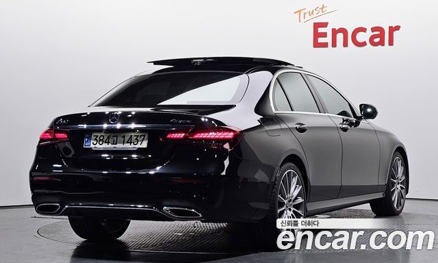 Mercedes-Benz E-Class E350 4MATIC AMG Line