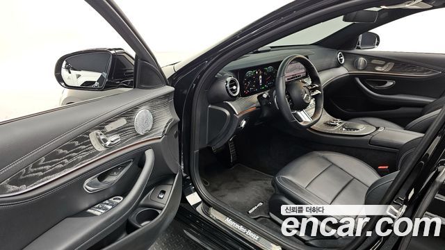 Mercedes-Benz E-Class E350 4MATIC AMG Line