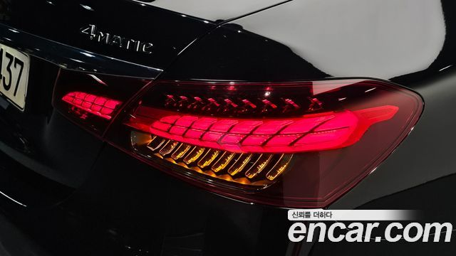 Mercedes-Benz E-Class E350 4MATIC AMG Line