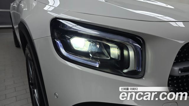Mercedes-Benz GLB-Class GLB250 4MATIC