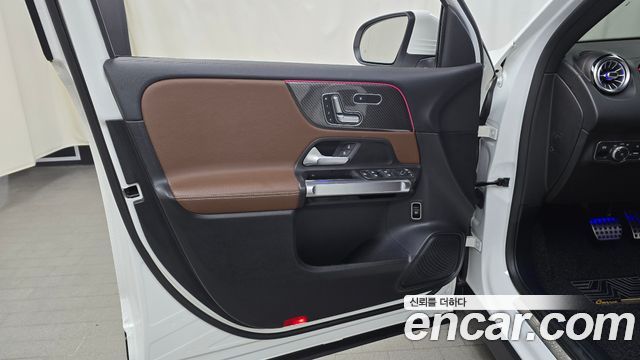 Mercedes-Benz GLB-Class GLB250 4MATIC