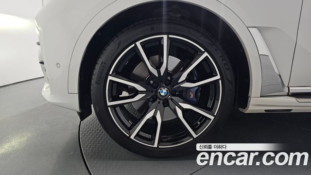 BMW X7 xDrive 40i M Sport 6STR