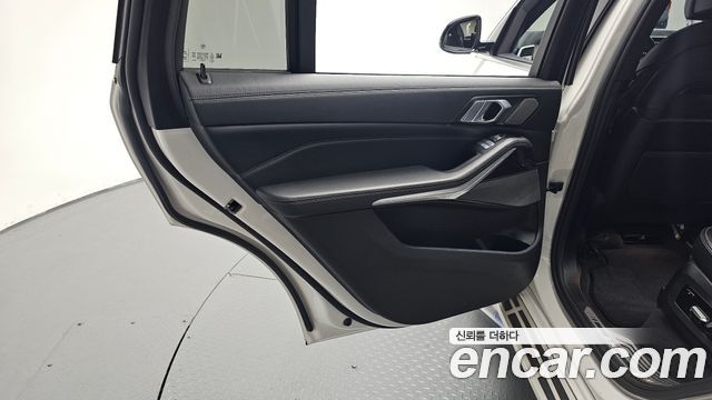 BMW X7 xDrive 40i M Sport 6STR
