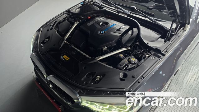 BMW 5-Series 530e M Sport