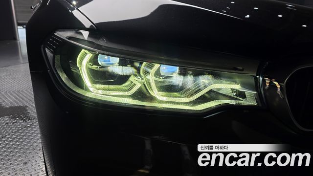 BMW 5-Series 530e M Sport