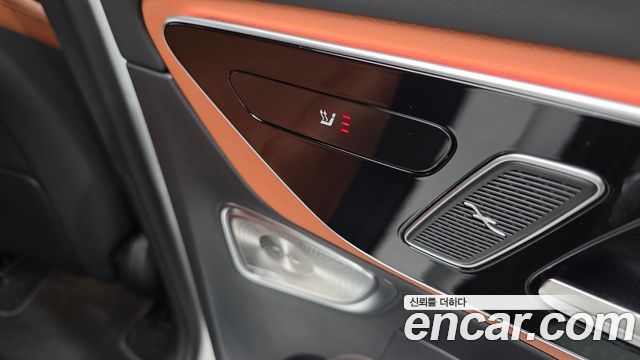 Mercedes-Benz GLC-Class GLC300 4MATIC Avnatgarde Coupe