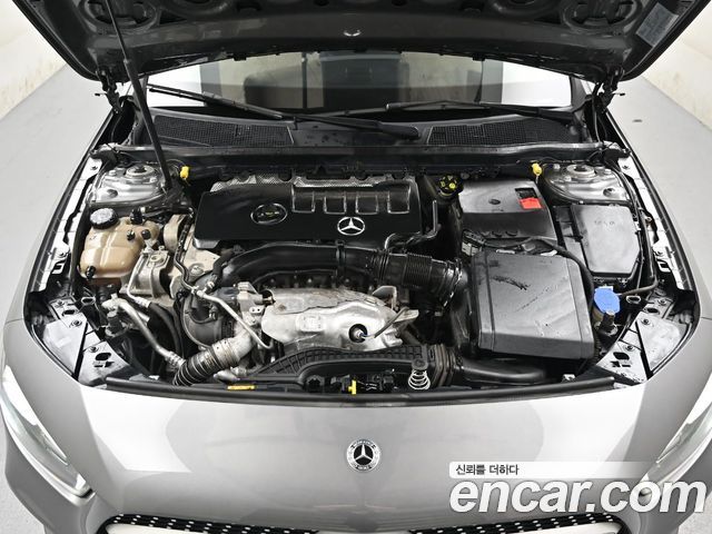 Mercedes-Benz A-Class A220 Hatchback