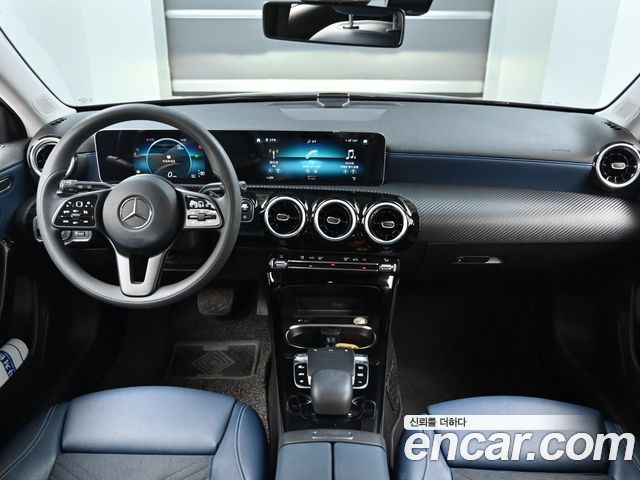 Mercedes-Benz A-Class A220 Hatchback