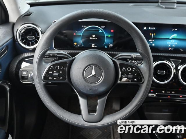Mercedes-Benz A-Class A220 Hatchback