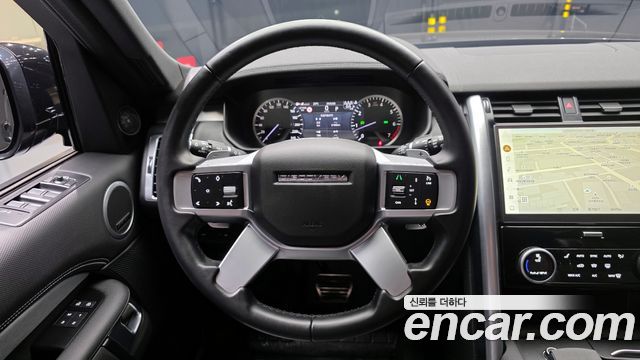 Land Rover Discovery P360 R-Dynamic SE