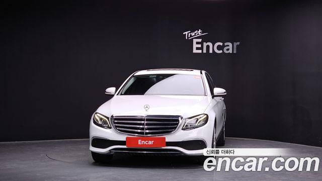 Mercedes-Benz E-Class E220d Exclusive