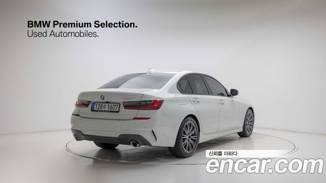 BMW 3-Series 320i M Sport