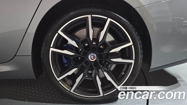BMW 8-Series M850i xDrive Gran Coupe