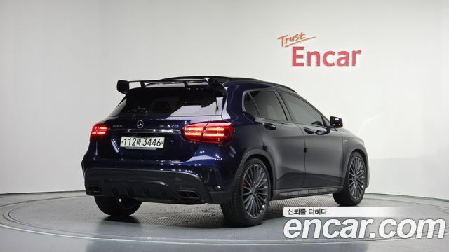 Mercedes-Benz GLA-Class GLA45 AMG 4MATIC