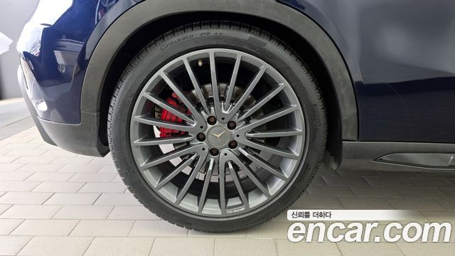 Mercedes-Benz GLA-Class GLA45 AMG 4MATIC