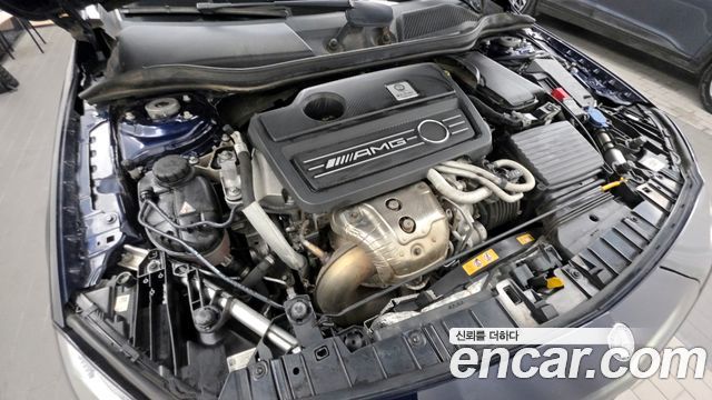 Mercedes-Benz GLA-Class GLA45 AMG 4MATIC